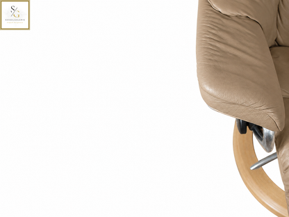 Stressless Reno (M) Signature Base + Hocker