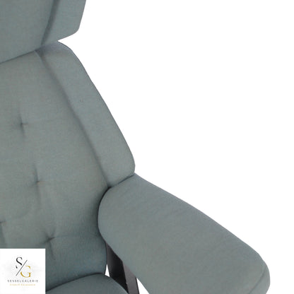 Stressless Skyline (M) Signature Base + Hocker