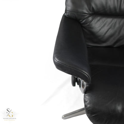 Stressless View (M) Cross Base + Hocker