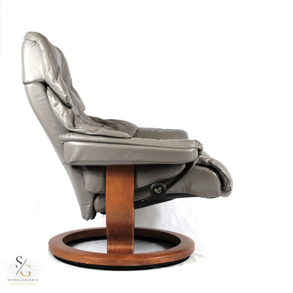 Stressless Reno (L) Classic Base + Hocker