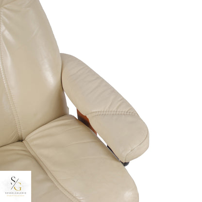 Stressless Consul (L) Classic Base + Hocker