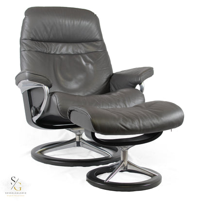 2x Stressless Sunrise (L/M) Signature Base + Hocker