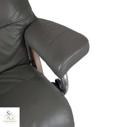 Stressless View (L) Signature Base + Hocker