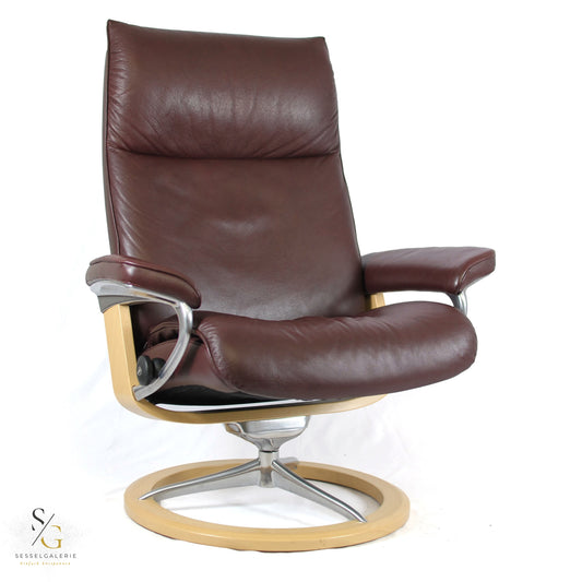 Stressless Aura (L) Signature Base