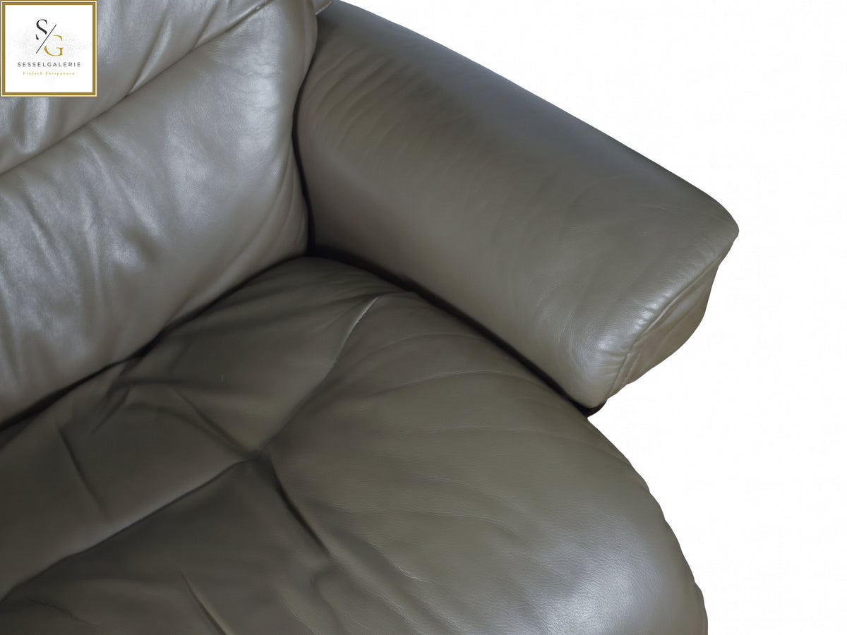 Stressless Voyager (L) Classic Base + Hocker