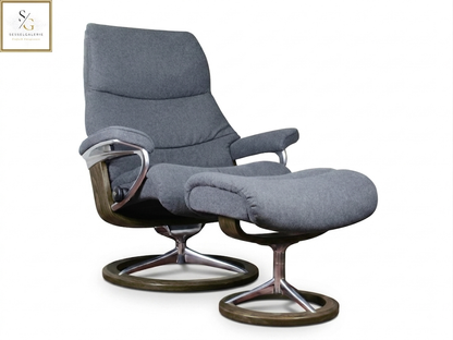 Stressless View (L) Signature Base + Hocker