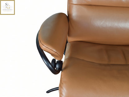 Stressless Tokyo(M) Star Base + Hocker Noblesse Leder