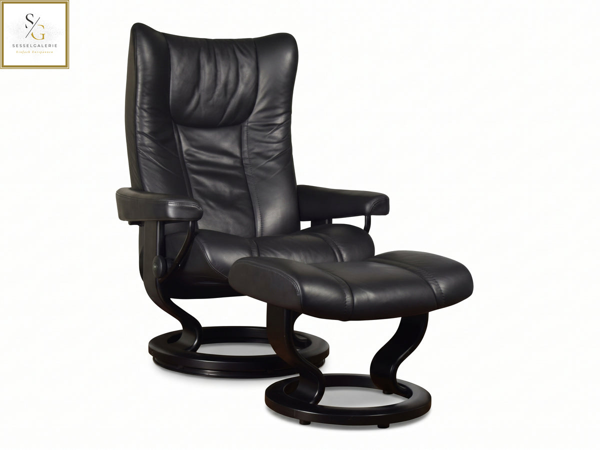 Stressless Wing (M) Classic Base + Hocker