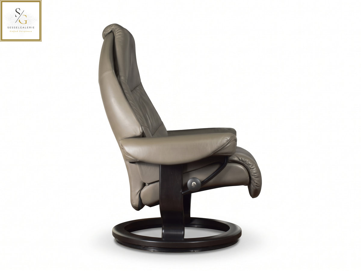 Stressless Voyager (L) Classic Base + Hocker