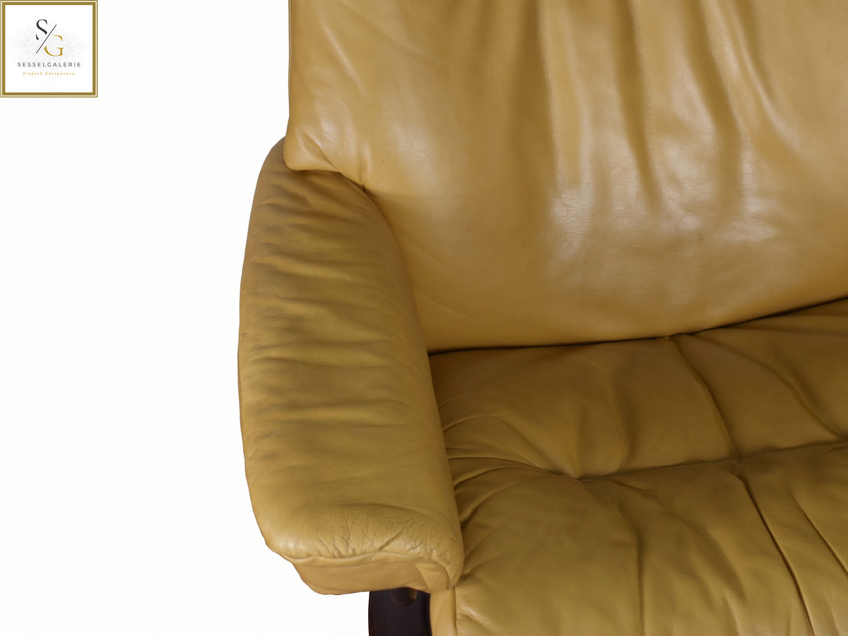 Stressless Sunrise (M) Classic Base + Hocker