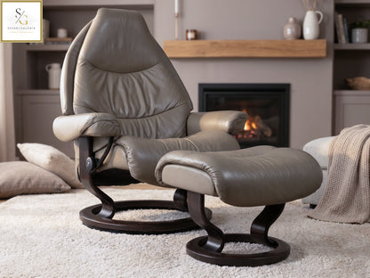 Stressless Voyager (L) Classic Base + Hocker