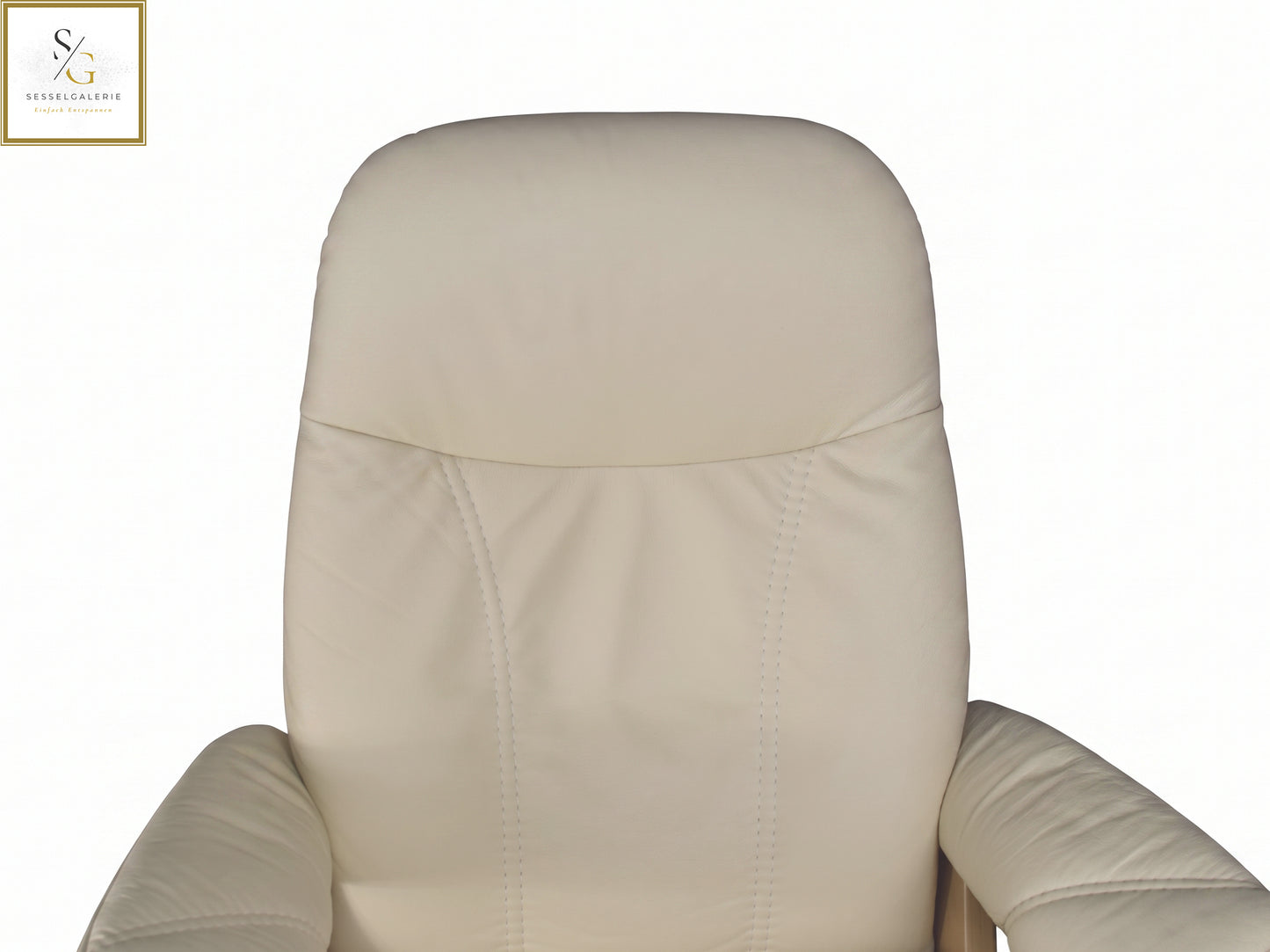 Stressless Consul (M) Signature Base + Hocker