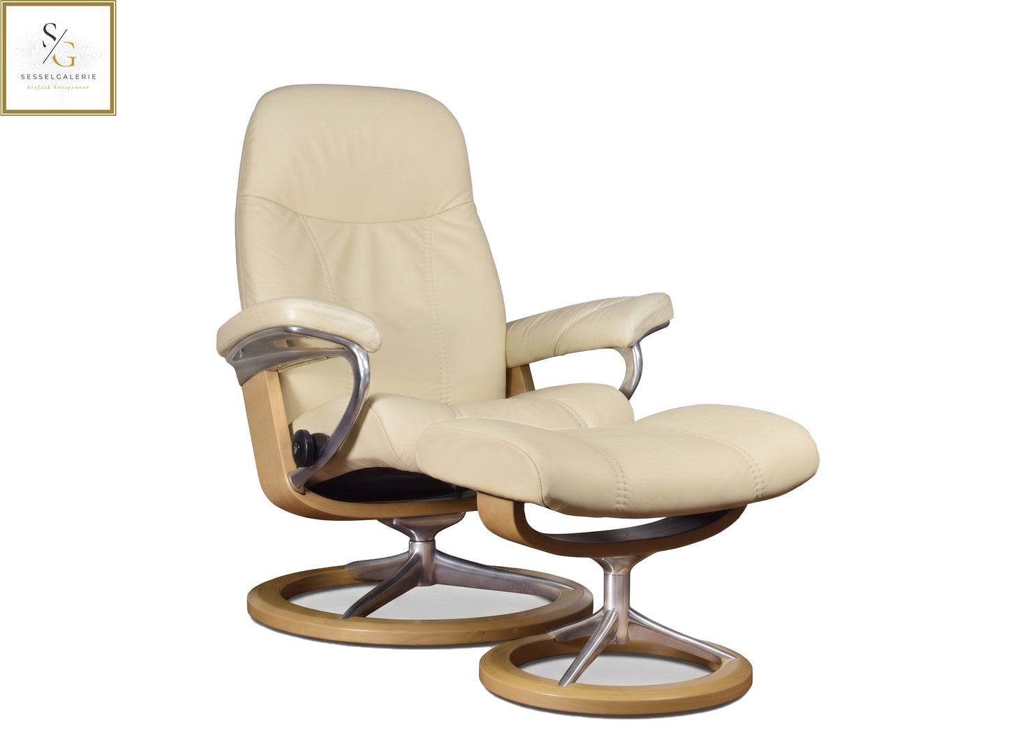 Stressless Consul (M) Signature Base + Hocker