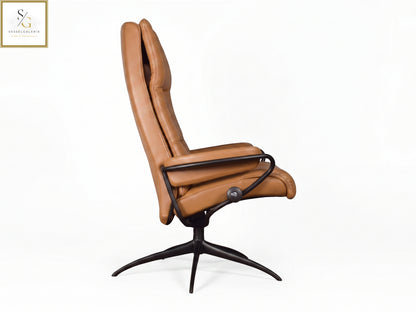Stressless Tokyo(M) Star Base + Hocker Noblesse Leder