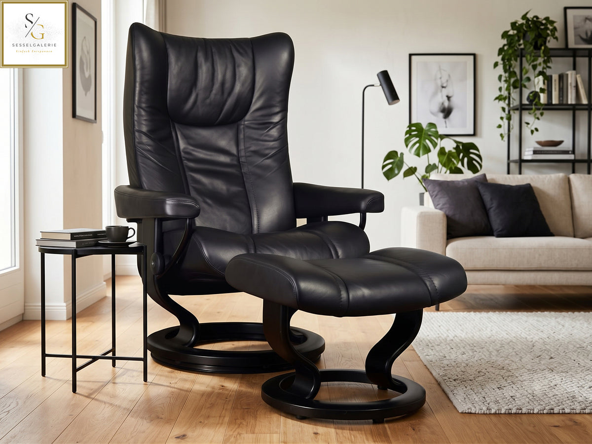 Stressless Wing (M) Classic Base + Hocker