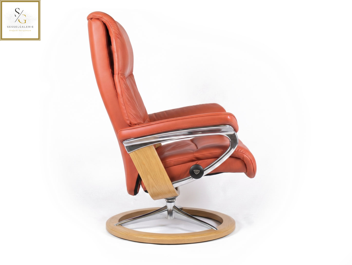 Stressless View (S) Signature Base + Hocker
