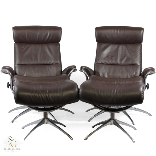 2x Stressless Tokyo (M) mit Kopfstütze Star Base + Hocker